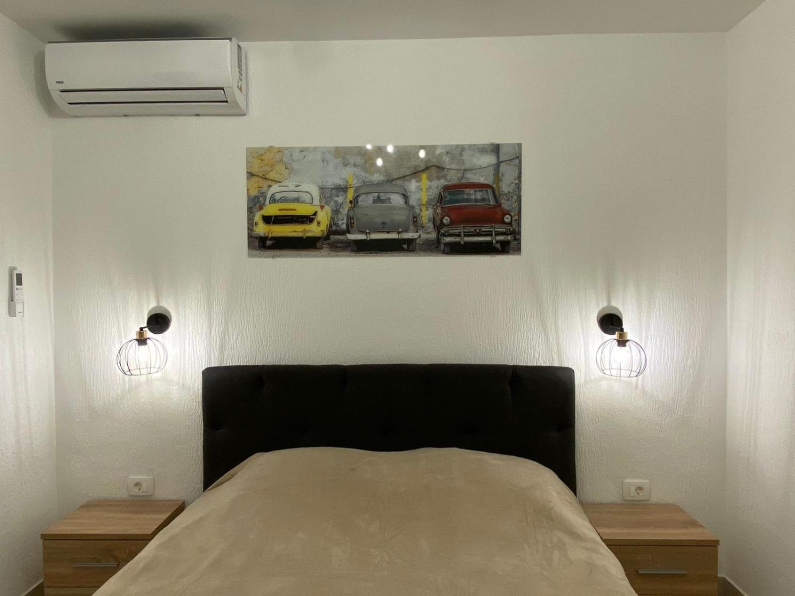 Apartmani Lime Petrovac ภายนอก รูปภาพ