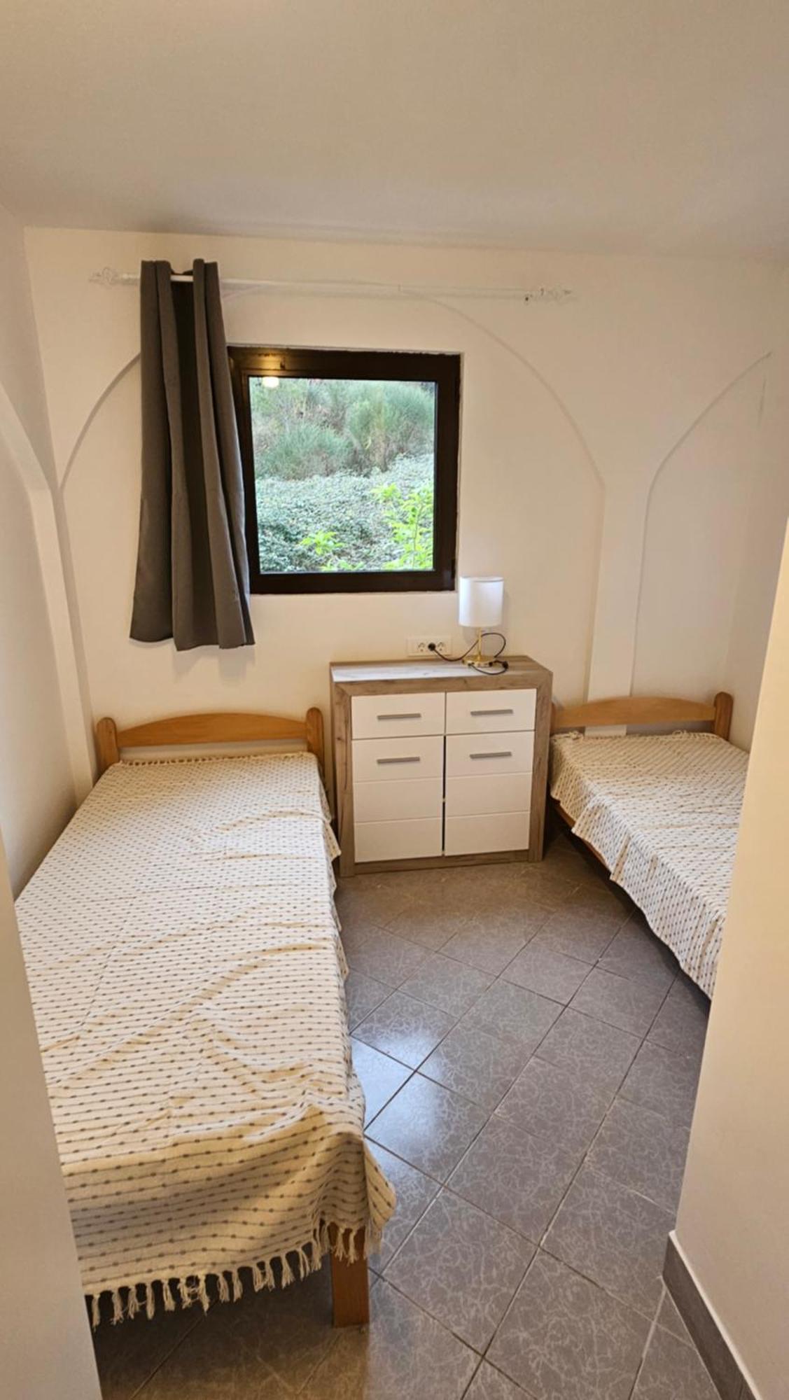 Apartmani Lime Petrovac ภายนอก รูปภาพ