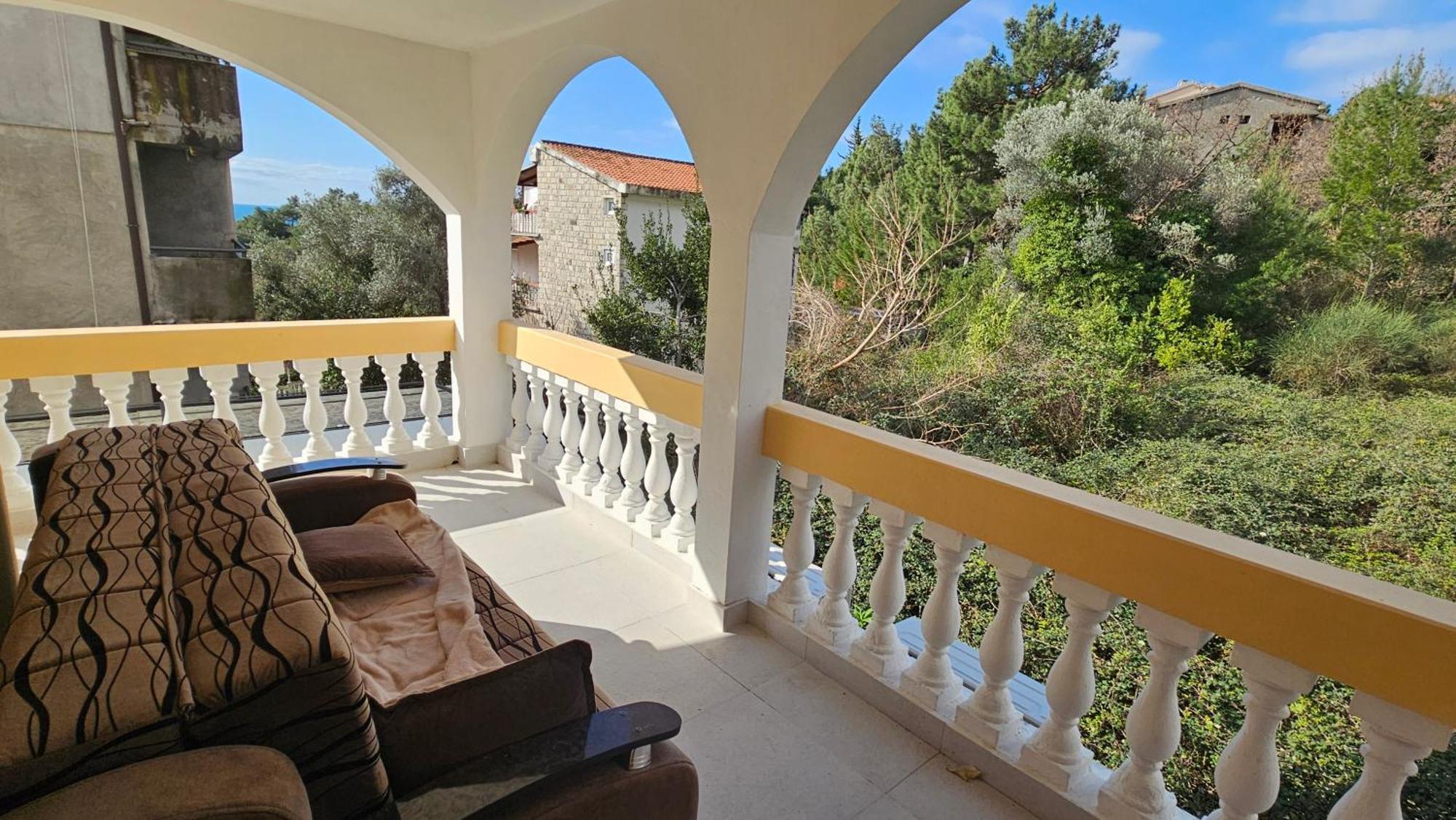 Apartmani Lime Petrovac ภายนอก รูปภาพ
