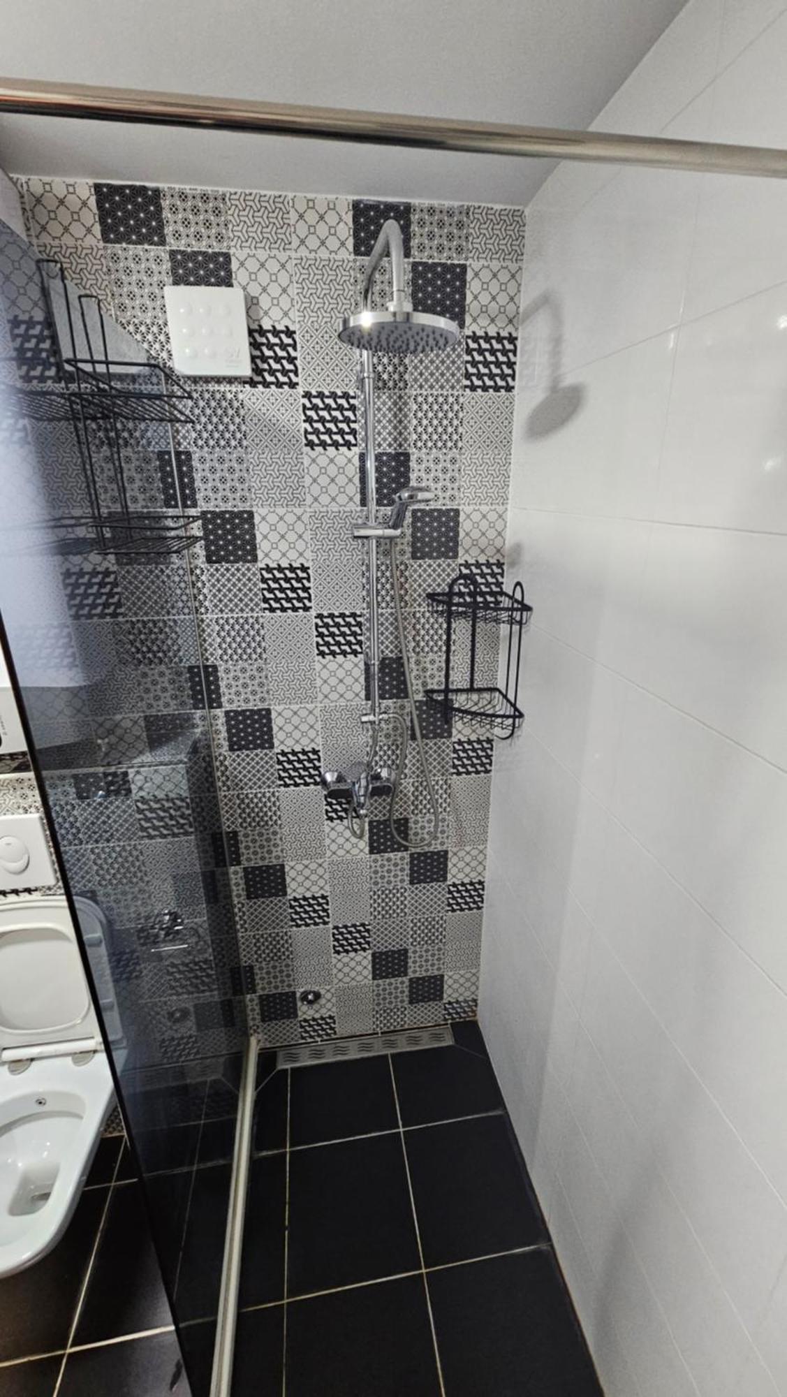 Apartmani Lime Petrovac ภายนอก รูปภาพ