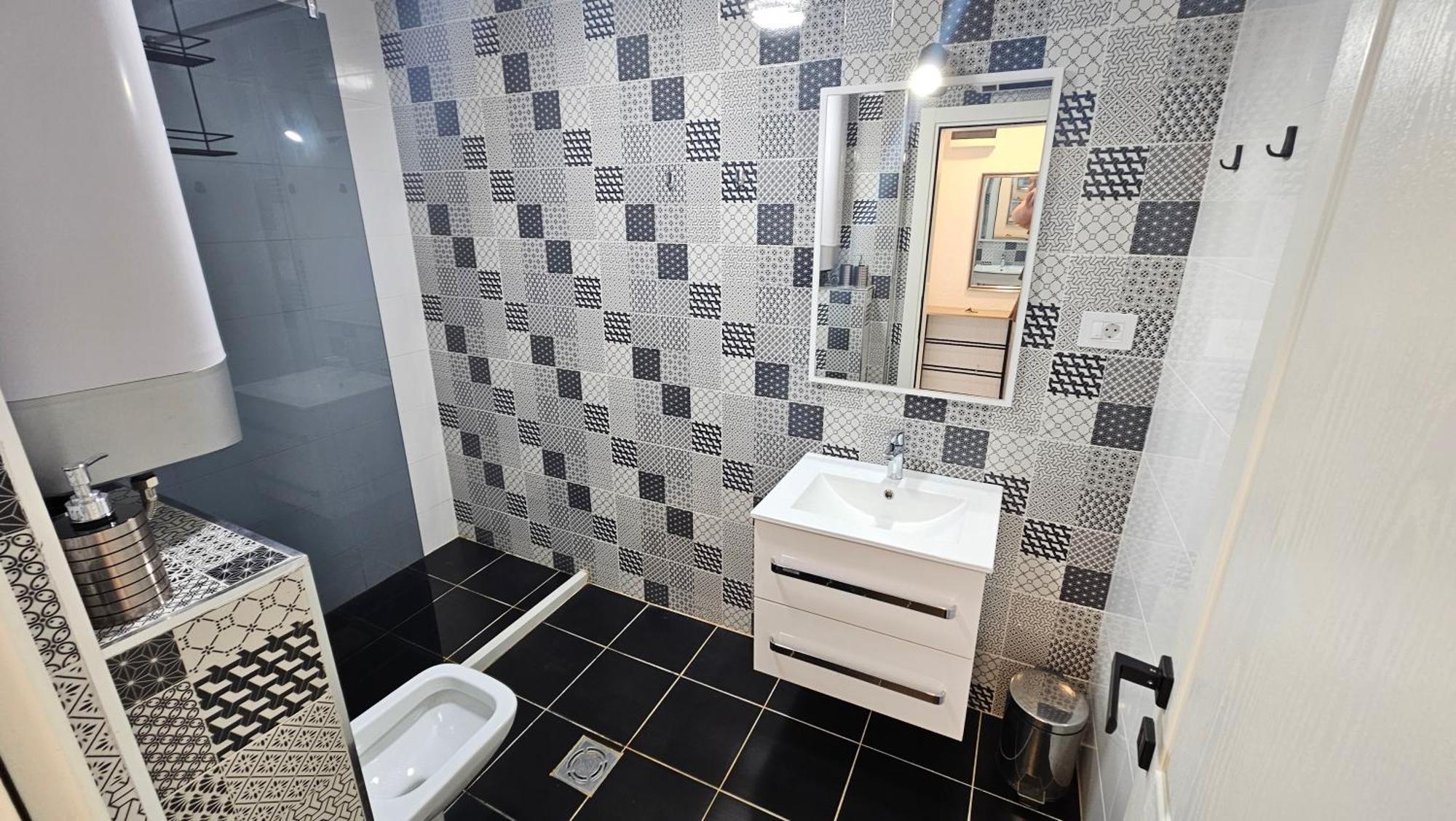 Apartmani Lime Petrovac ภายนอก รูปภาพ